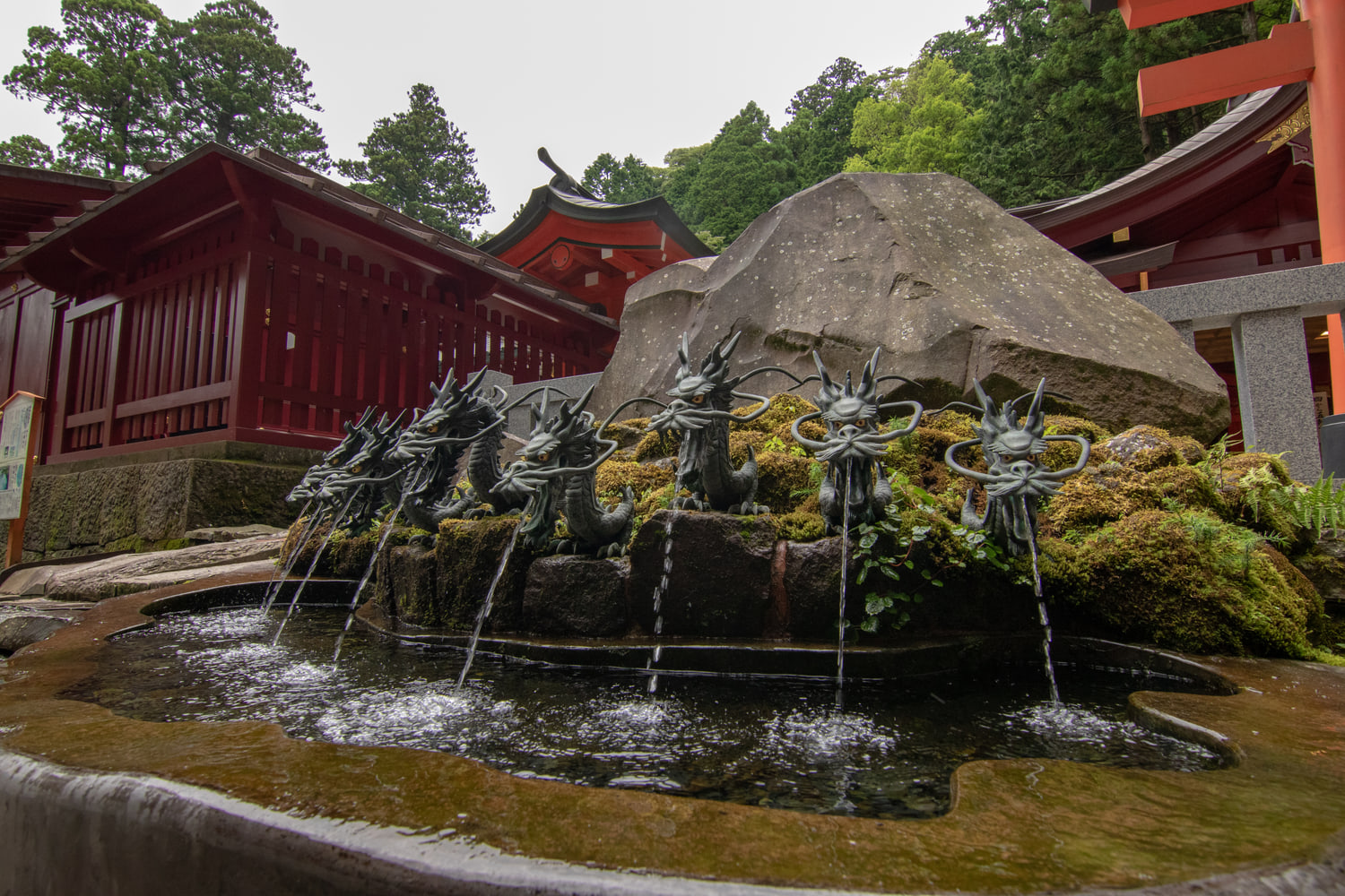 Hakone Shrine