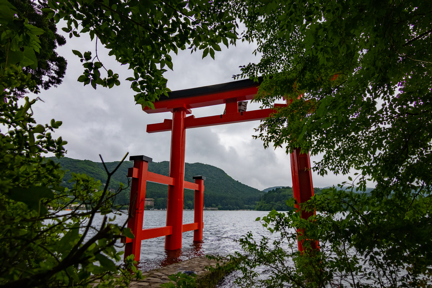 Torii of Peace, Hakone Shrine
